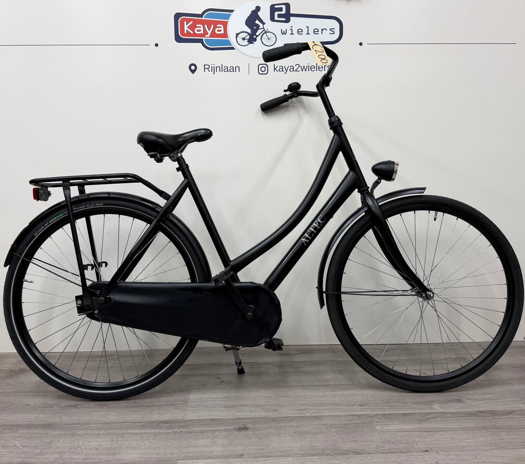 Tweedehands Altec omafiets zwart – rechterzijde