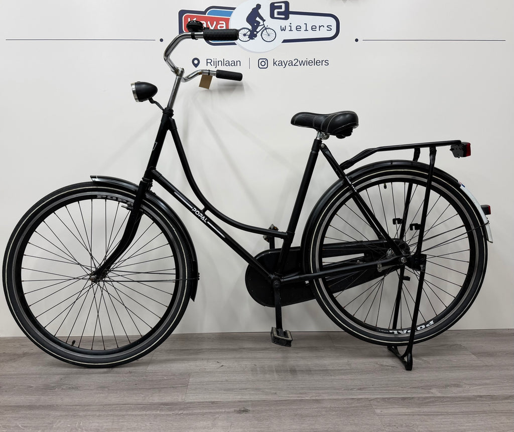 Tweedehands Popal omafiets zwart – linkerzijde